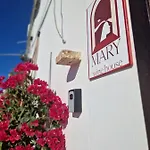 Holiday home Mary Wine House
